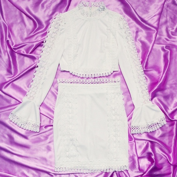 White Lace Crochet 2 Piece Coord Set Blouse Skirt - Picture 3 of 8